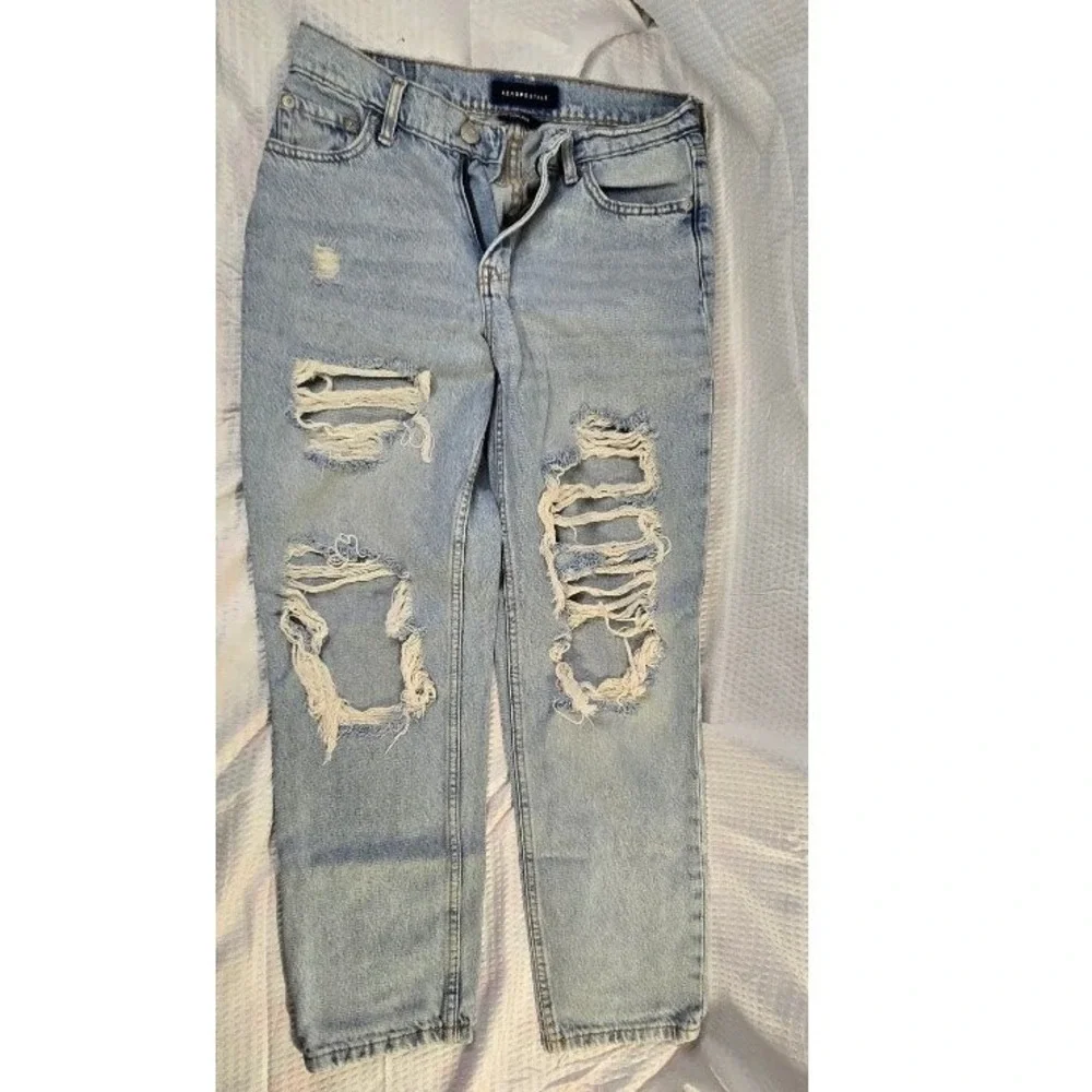 Aeropostale Mom‎ Jeans Womens 4 Light Wash Distressed High Waisted Denim Blue